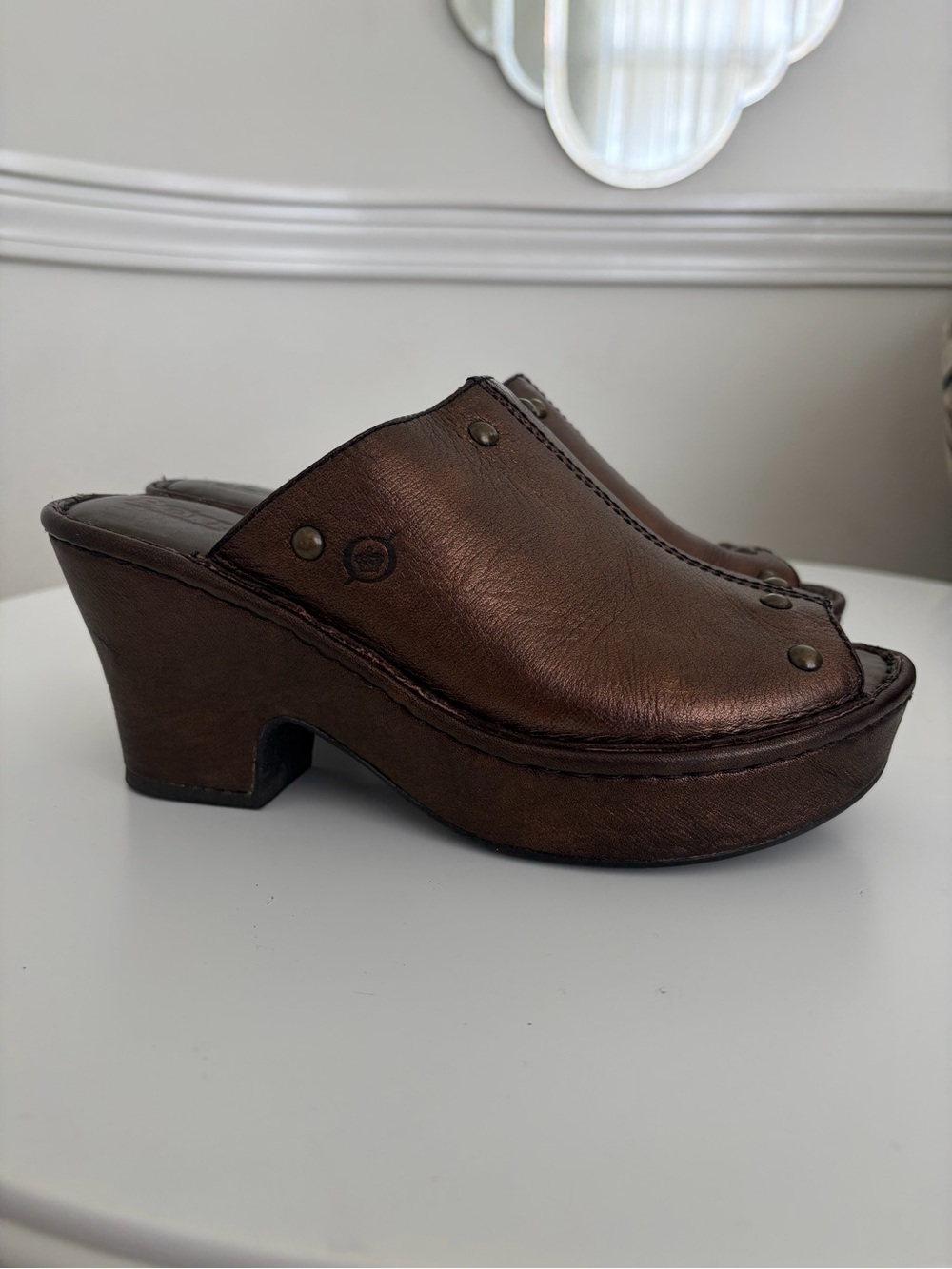 Born Shoes Platform Clog Mules womens size 6 / EU 36.5